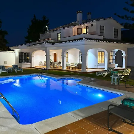 Evans Realty Av & Piscina & Bbq & Chill Out *
