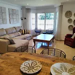 Вилла Evans Realty Av & Piscina & Bbq & Chill Out *