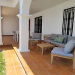 Evans Realty Av & Piscina & Bbq & Chill Out Михас