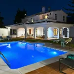 Evans Realty Av & Piscina & Bbq & Chill Out *